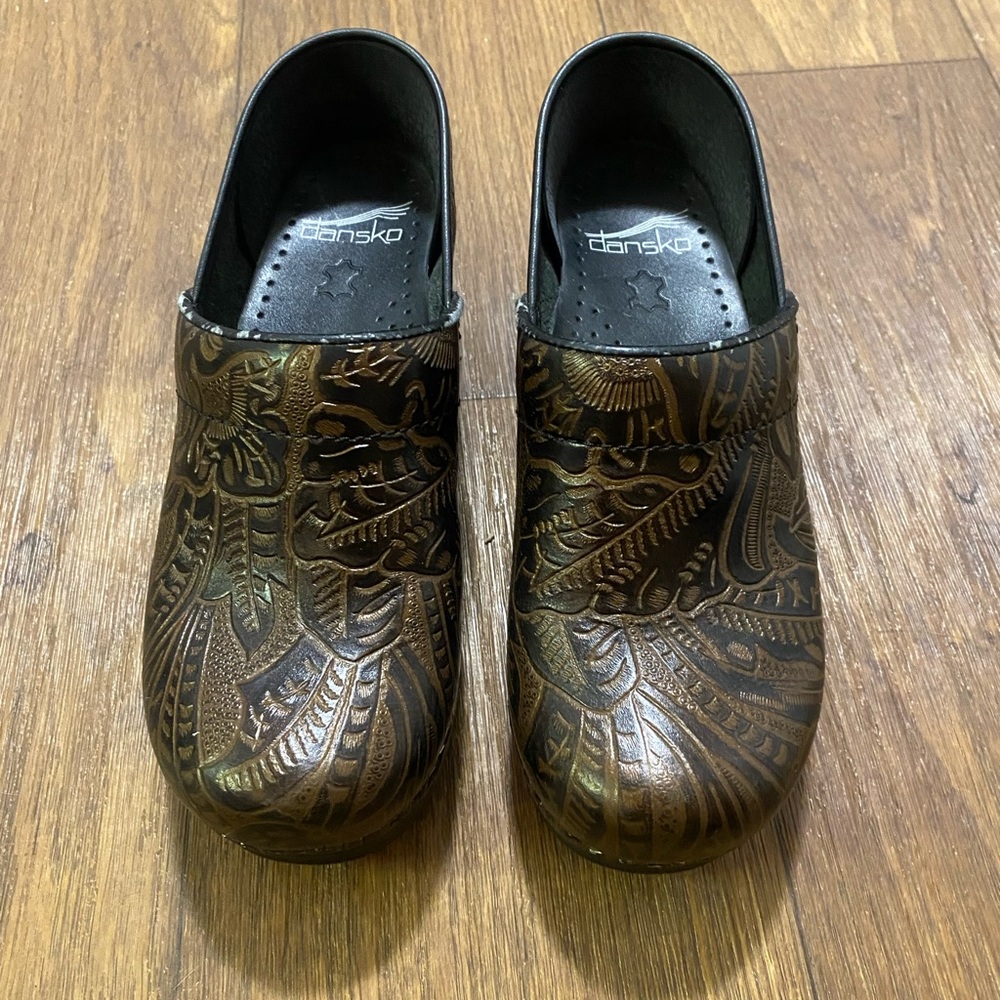 DANSKO CLOGS size 36